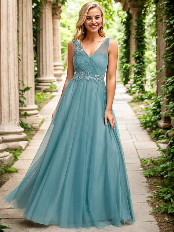 See-Through Shoulder Strap Flower Decoration Tulle Bridesmaid Dress Unleash Your Trendy Side