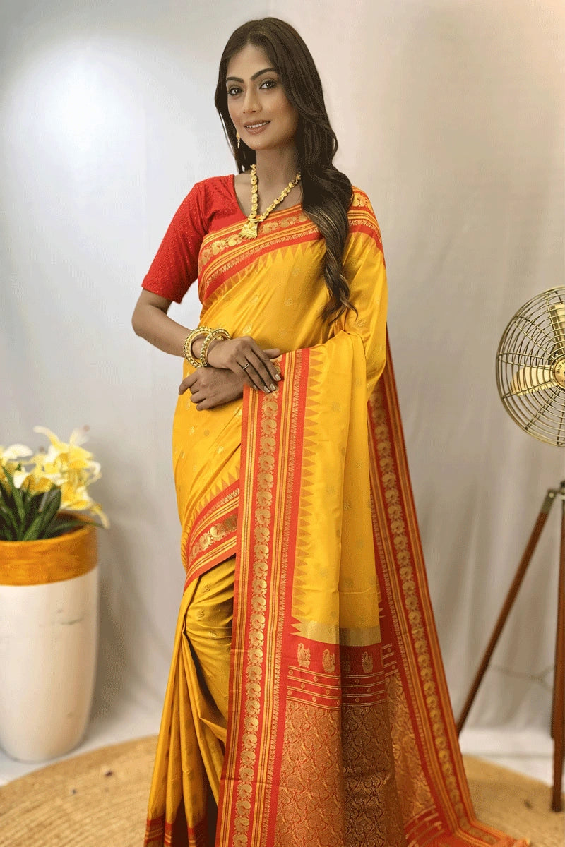 Golden Colour Silk Saree For Wedding Function Seize Bargains