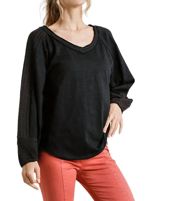 Contrast Knit Puff Sleeve Top In Black Casual Chic