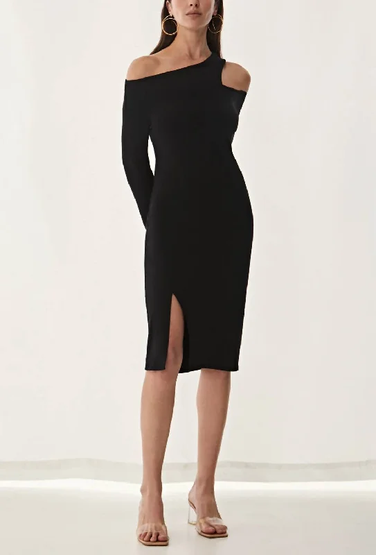 Asymmetrical Cutout Dress in Black Trendy Styles