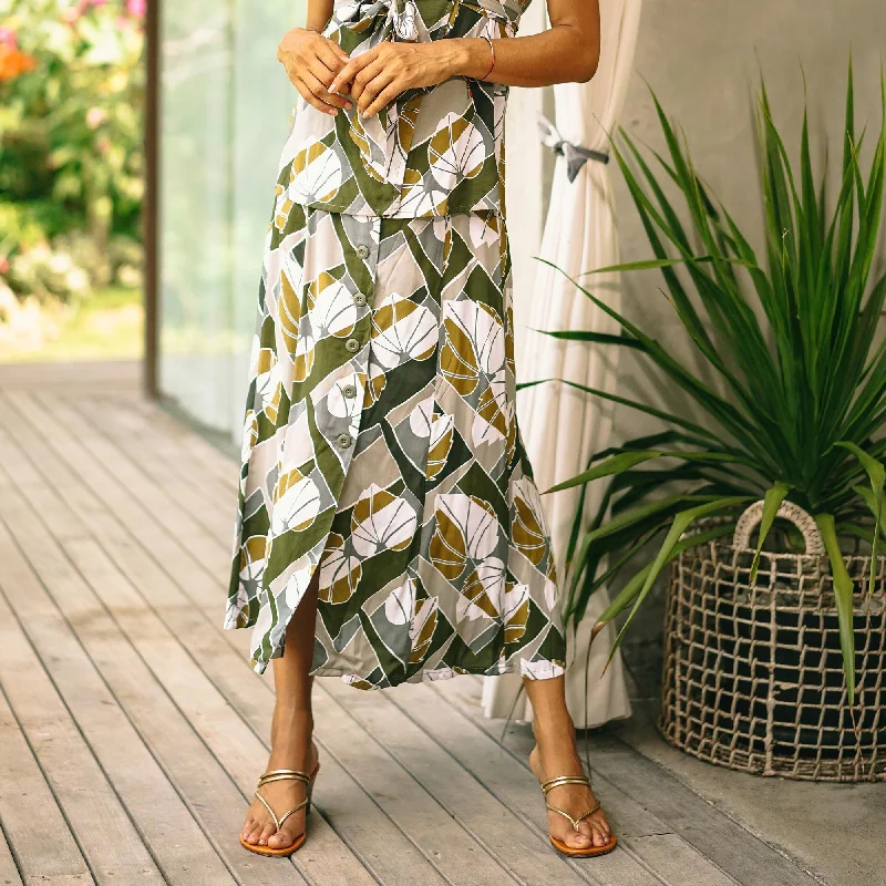 Garden Party Hand Made Leaf-Themed Rayon Midi Skirt Graceful Drape