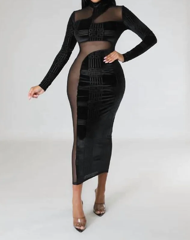 Seek Velvet Midi Dress In Black Everyday Glamour